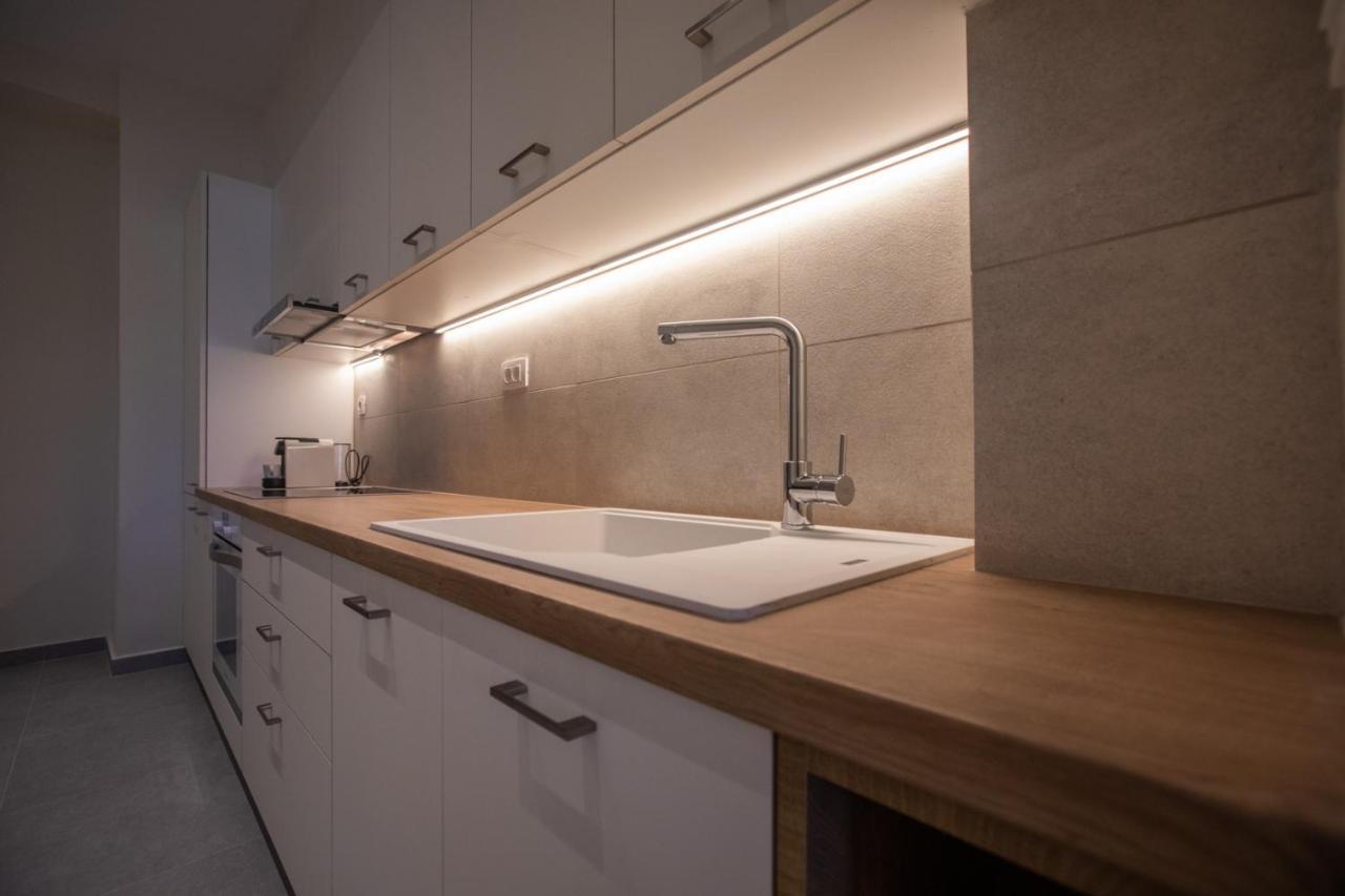 Anemelia Luxury Apartments Argostóli Extérieur photo
