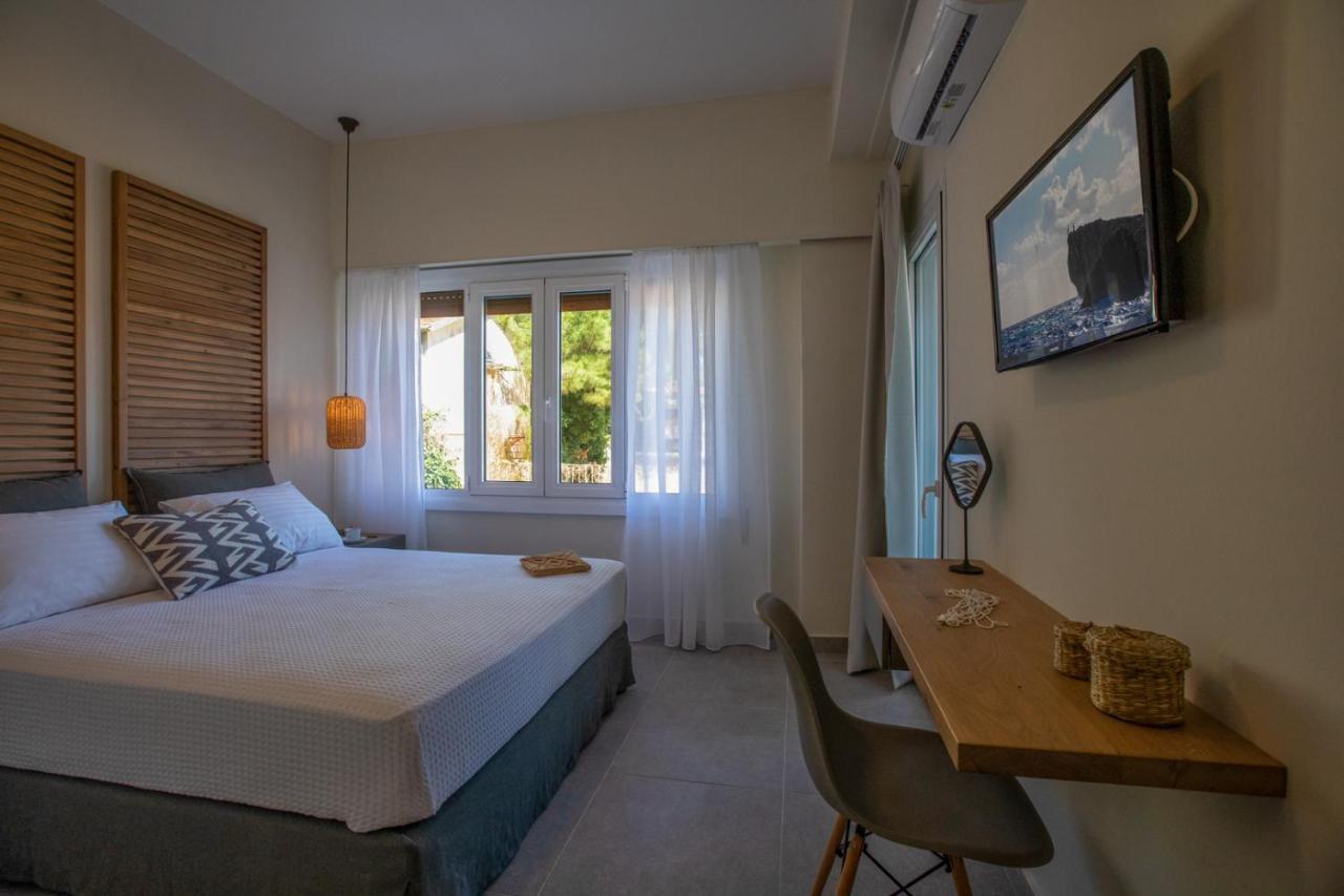 Anemelia Luxury Apartments Argostóli Extérieur photo